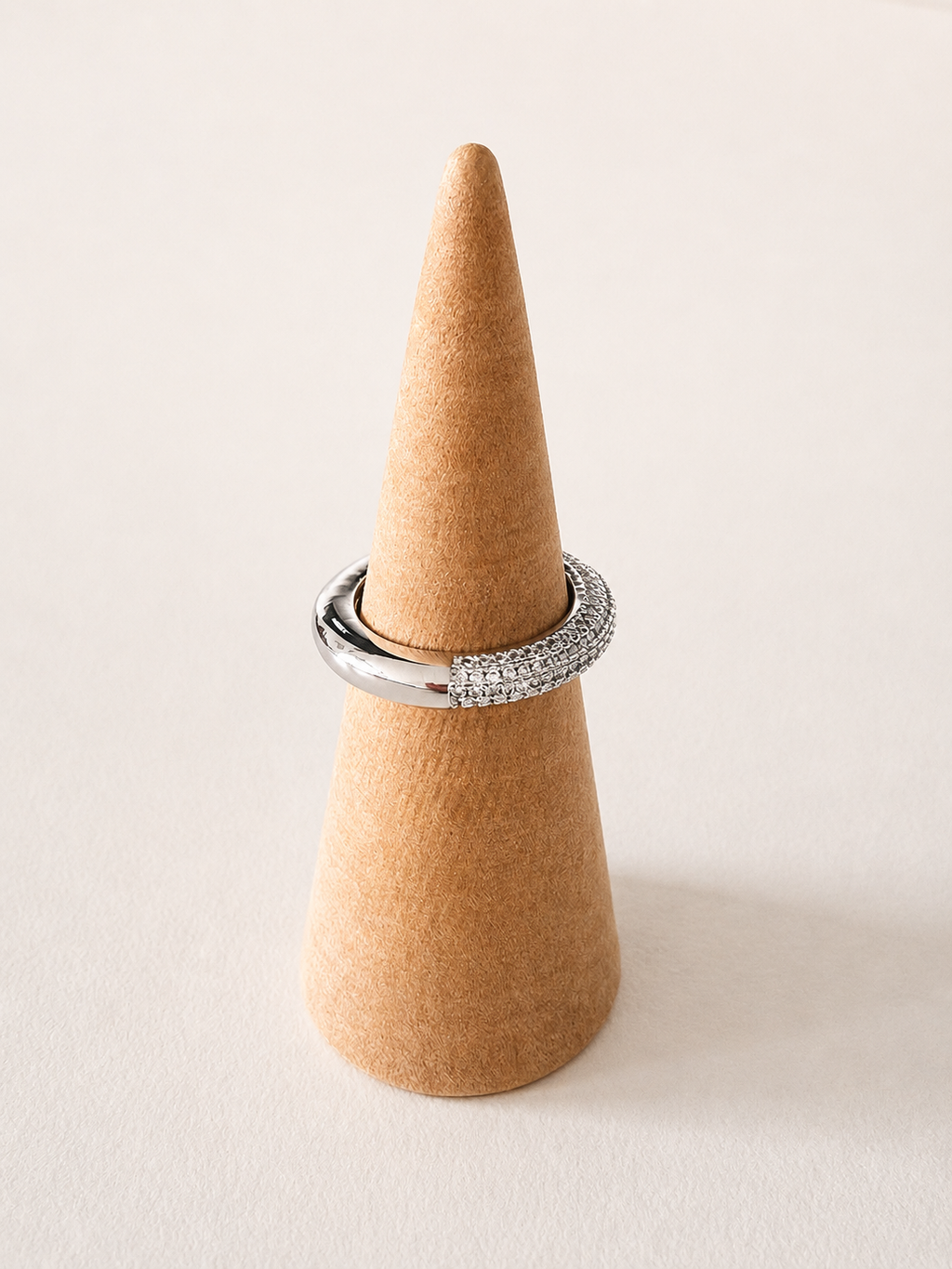 Anillo Isi